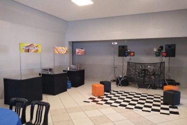 Barraquinhas e Mini Discoteca
